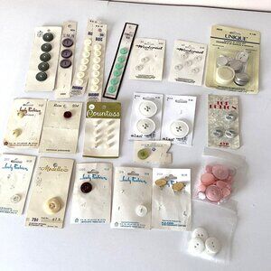 A Bag of Random Buttons Crafts Crafting Jewelry Making Sewing